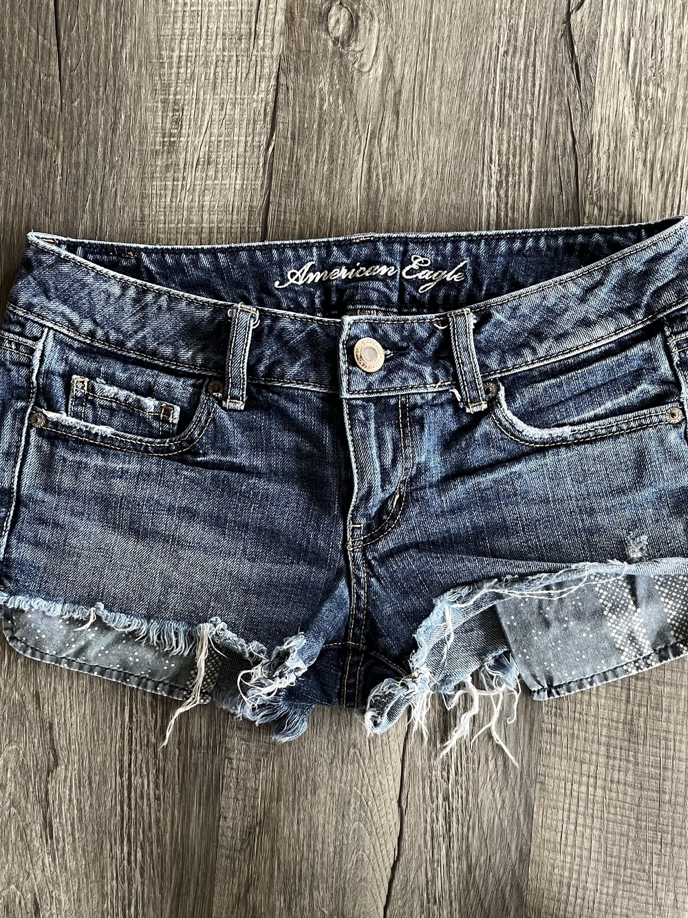 Y2k American Eagle Super Lowrise Distressed Denim Jean Shorts in Blue Size 4